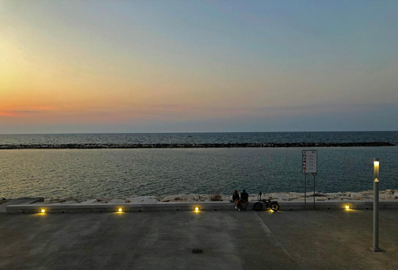Sunny Beach Бари Экстерьер фото
